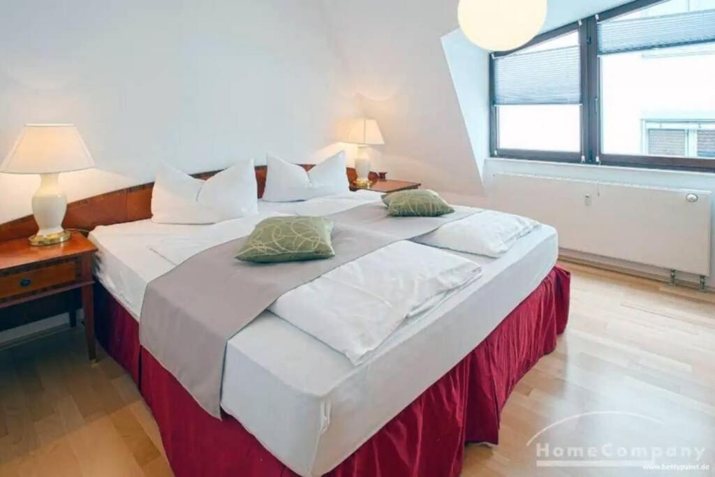 Apartment In Der Strohsackpassage - Zentrum Hbf Oper لبسيا المظهر الخارجي الصورة